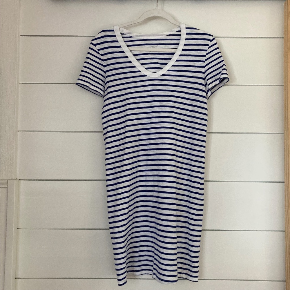 Blue and White, Nautical Striped, V-Neck T-Shirt Dress.  Universal Thread, XS